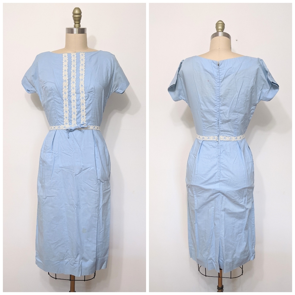 (37) vtg 1960s fitted periwinkle blue dainty dress